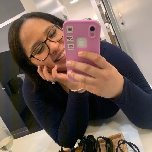 Meet your Posher, Lindsay - Picture 1 of 1